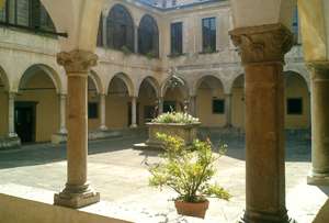 convento chiostro