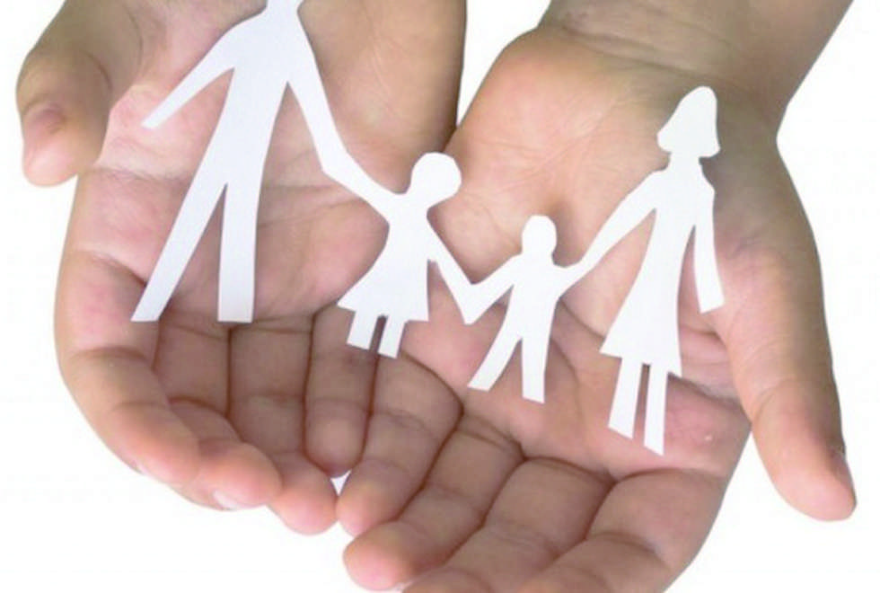 Mani famiglia