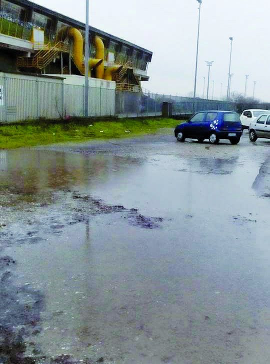 Un lago nel parcheggio