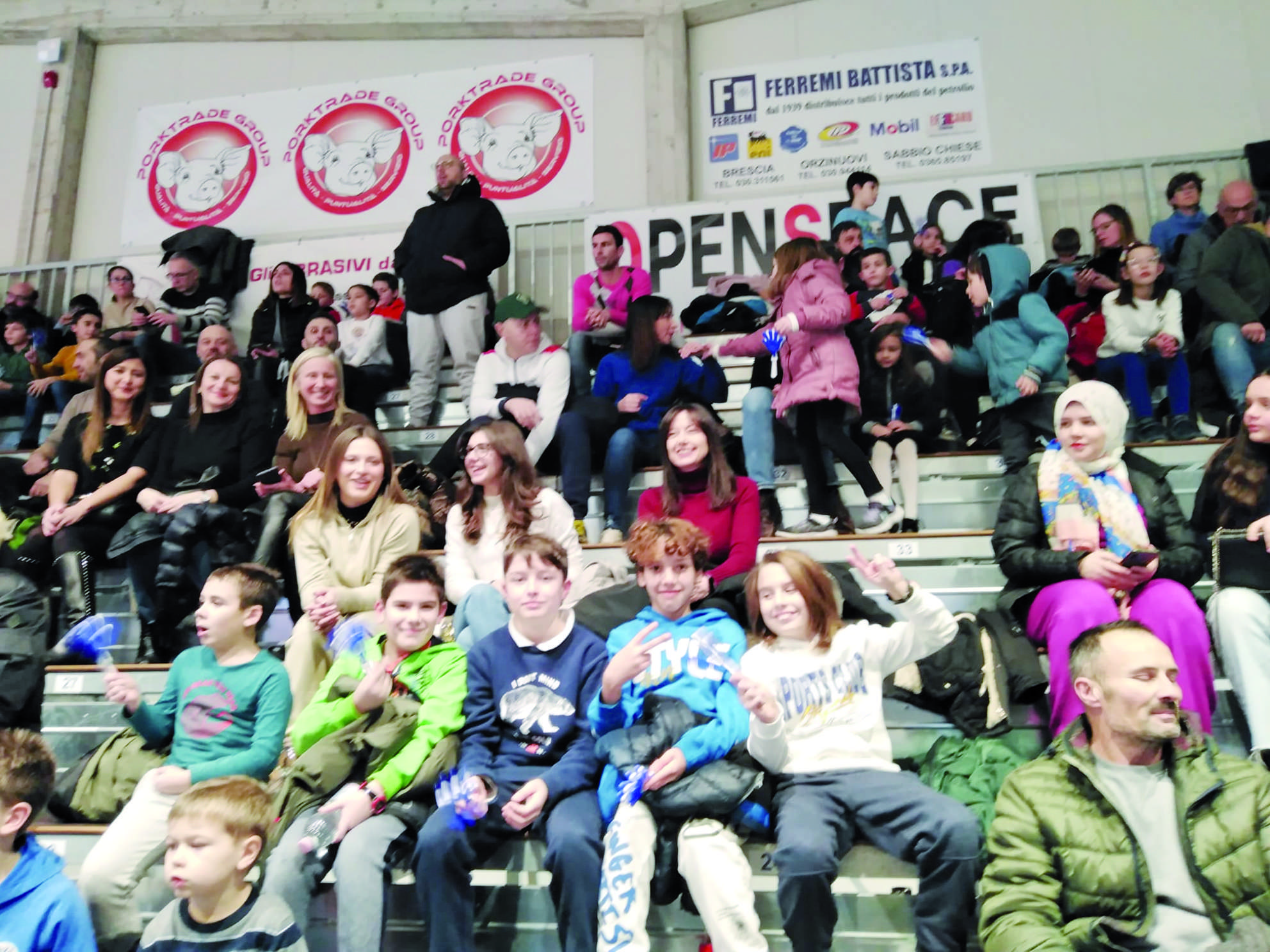 LA SCUOLA FA CANESTRO
