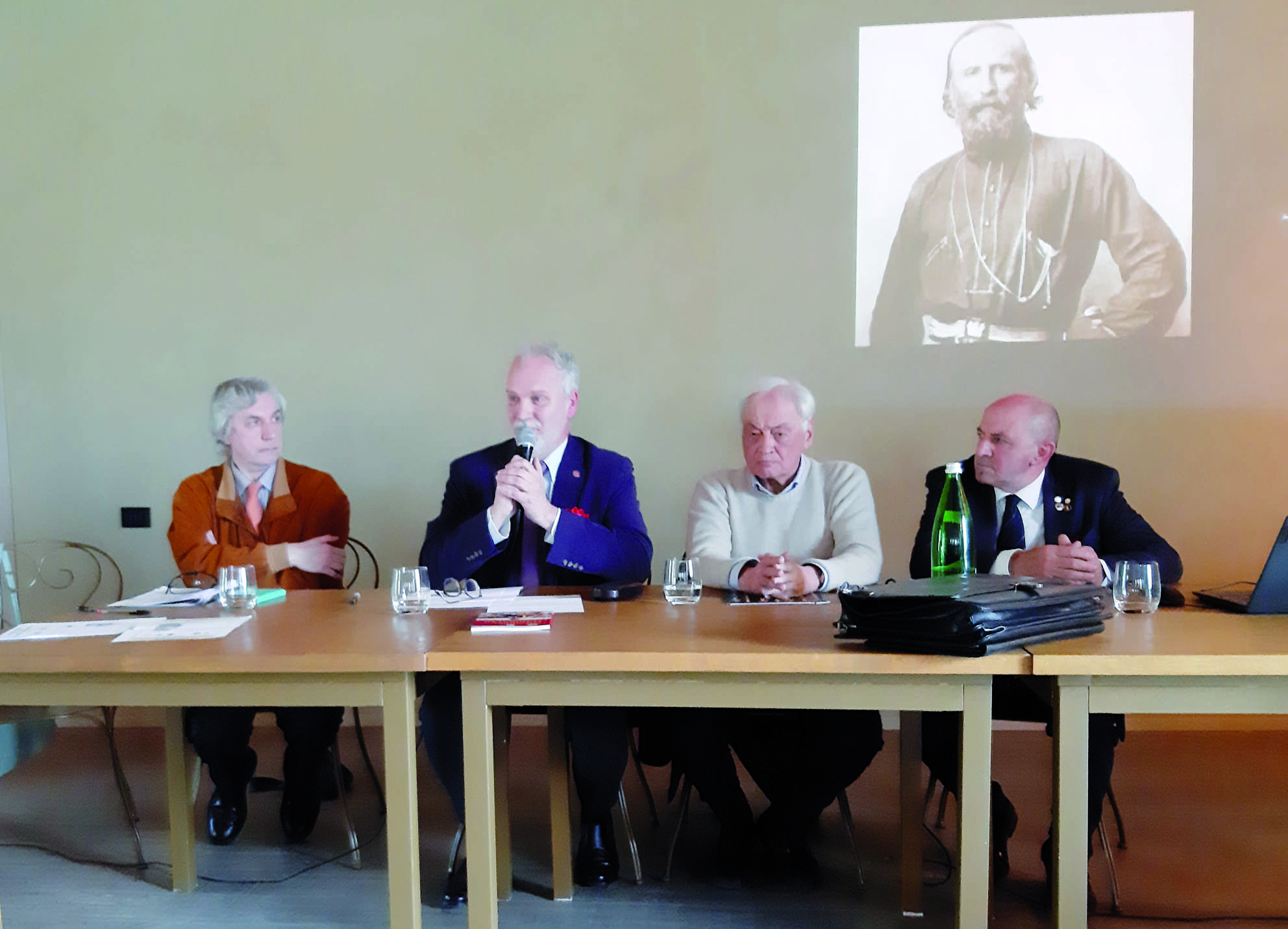 Da sx il prof. Brumana, l'ing. Garibaldi Hibbert, il prof. Savioni ed il prof. Valotti
