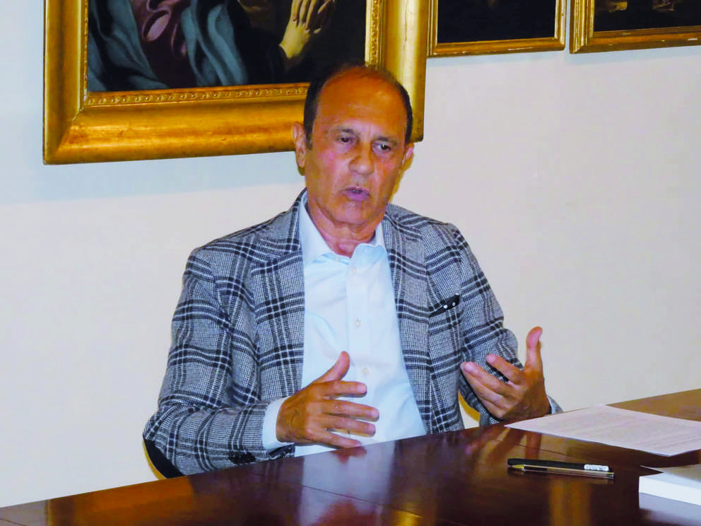 Elio Corona 1