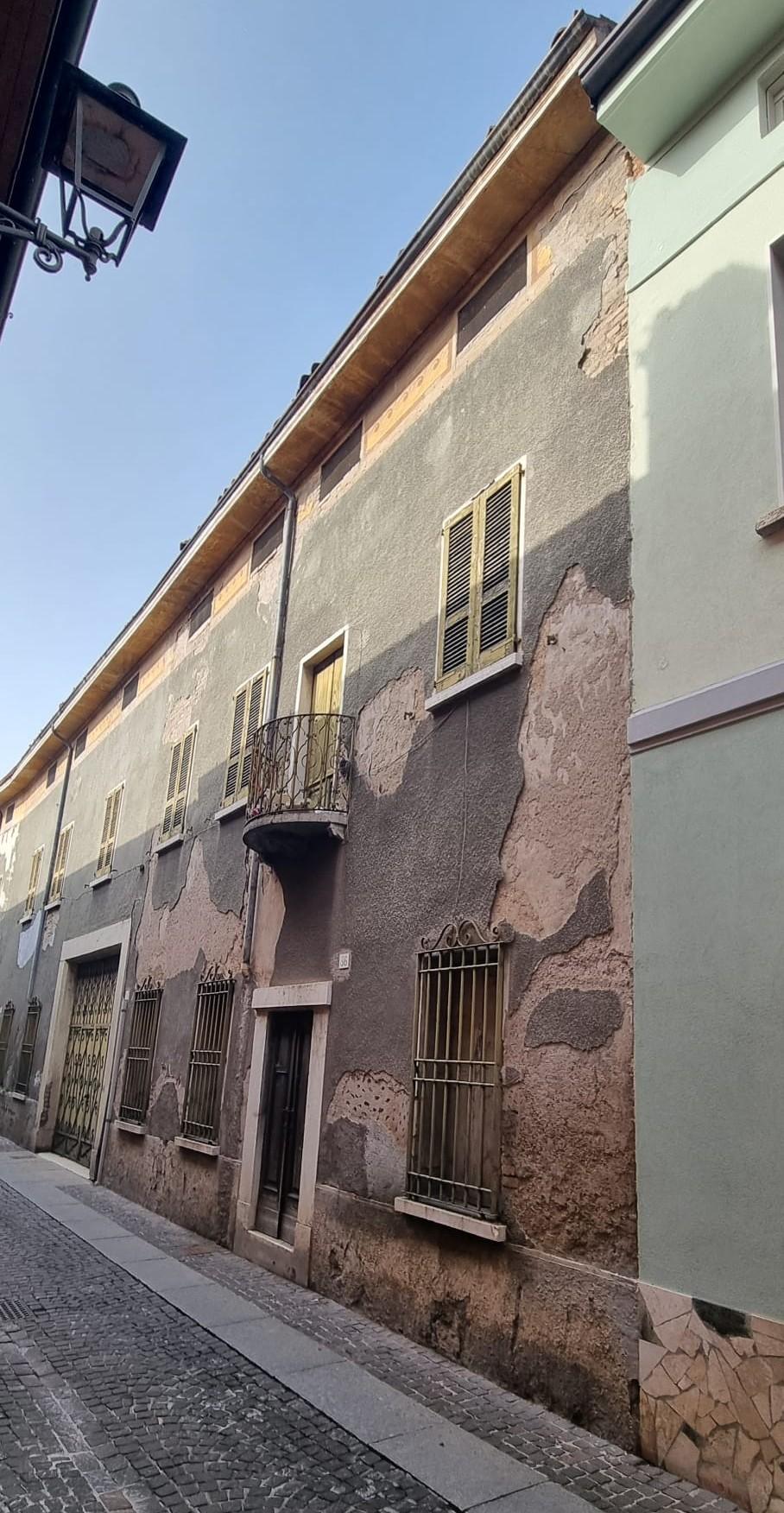 Via San pietro